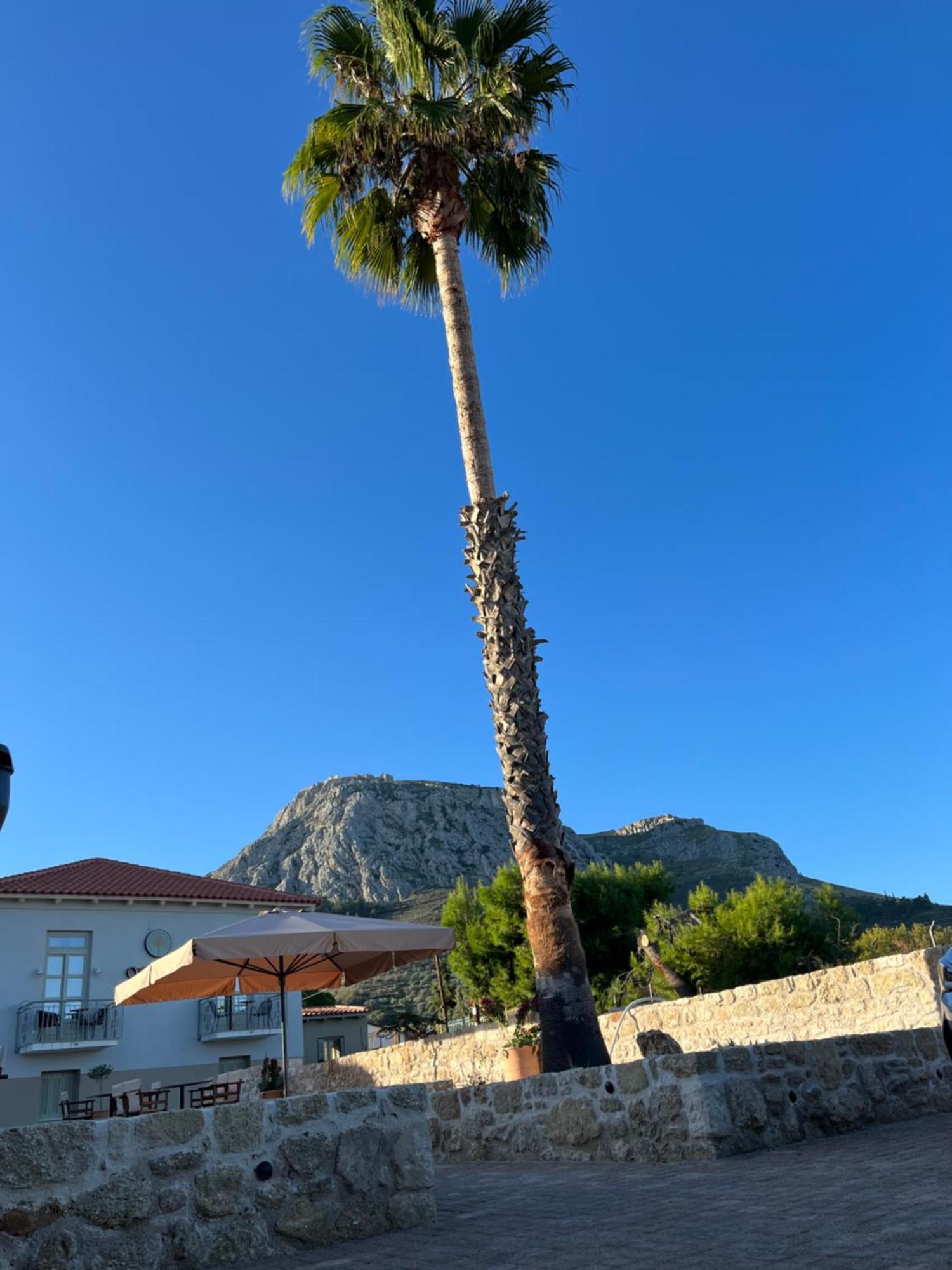 Octavia Rooms Corinth Exterior foto